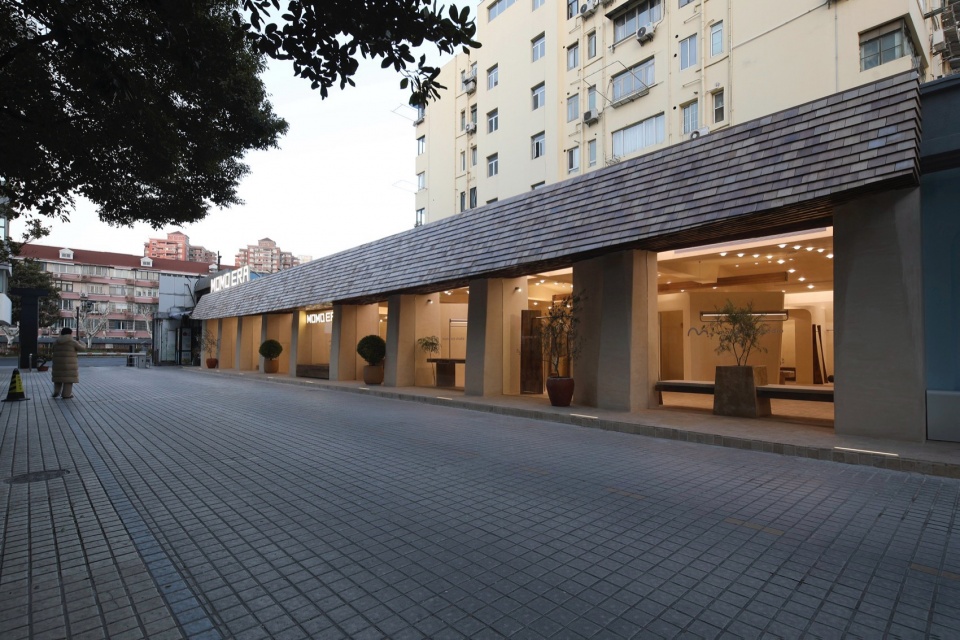 MOMO ERA STUDIO