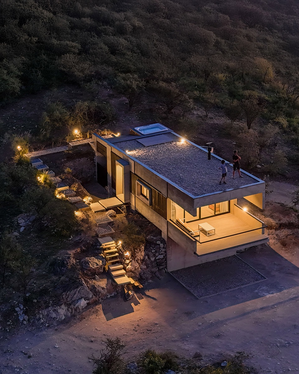 lodge jr by arq paul dragicevic