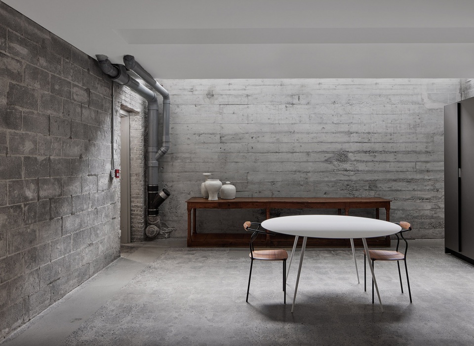 a tale of multiple cities cohlmeyer architectures enduring collaboration with montauk sofa