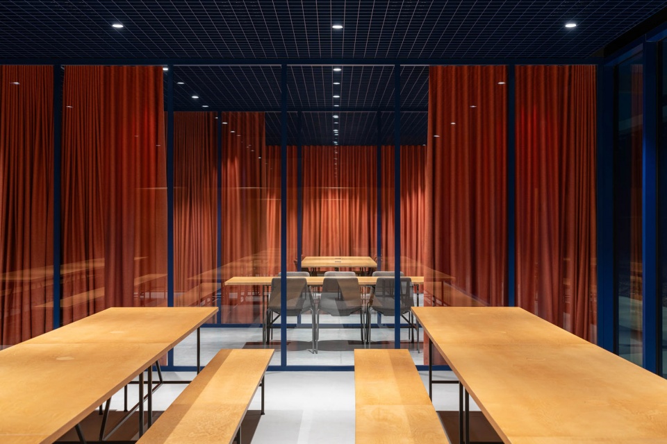 new office building by carlana mezzalira pentimalli