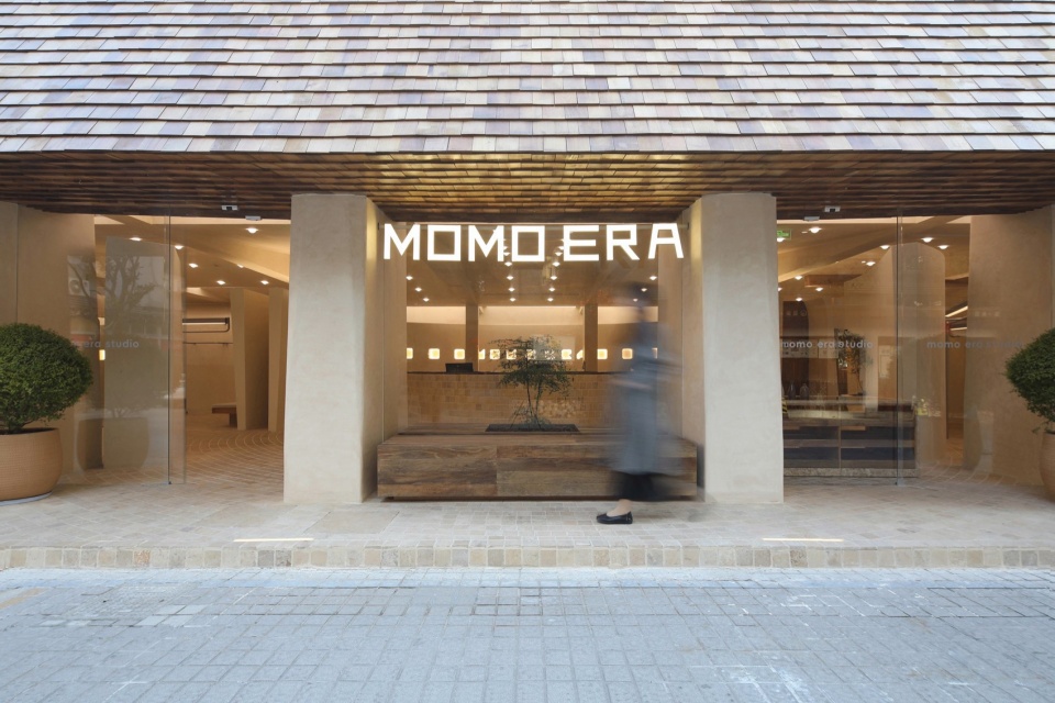 MOMO ERA STUDIO