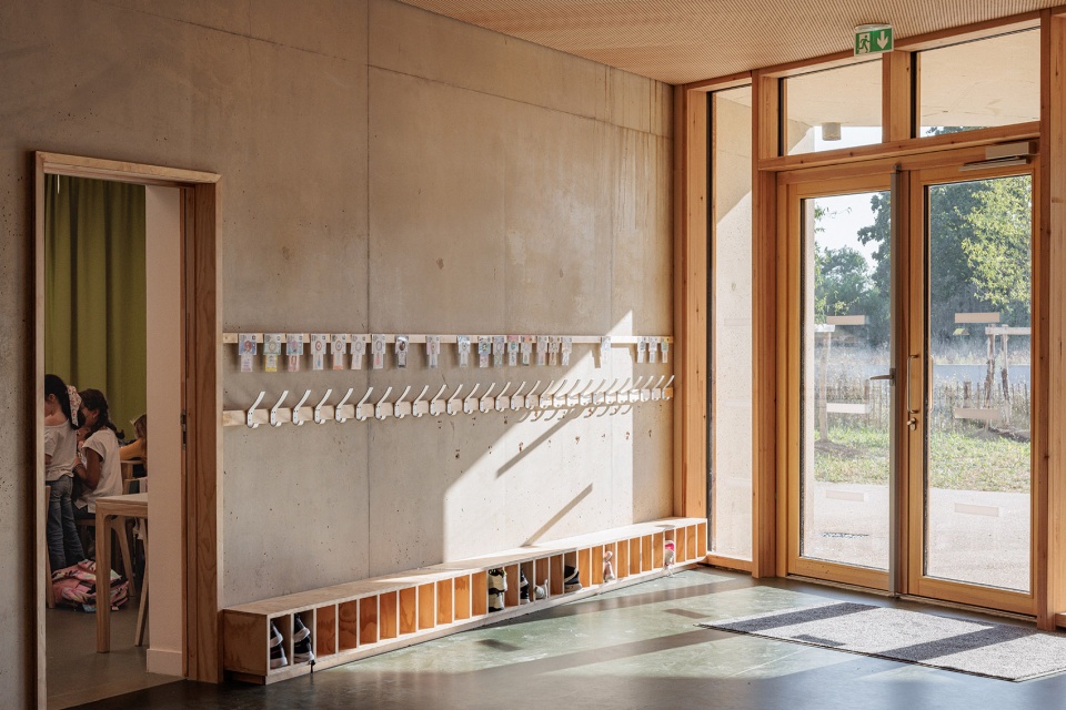 claudine hermann school by sam architecture