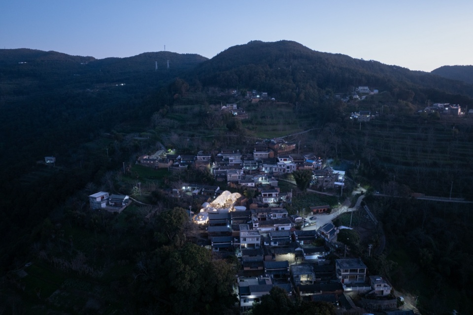 White Cloudy Village Cultural Center