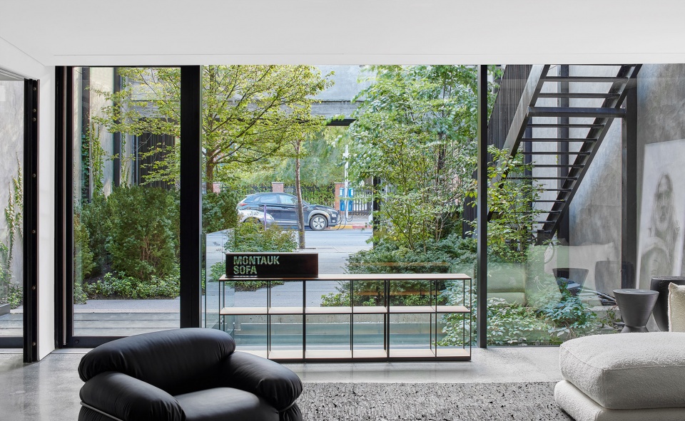 a tale of multiple cities cohlmeyer architectures enduring collaboration with montauk sofa