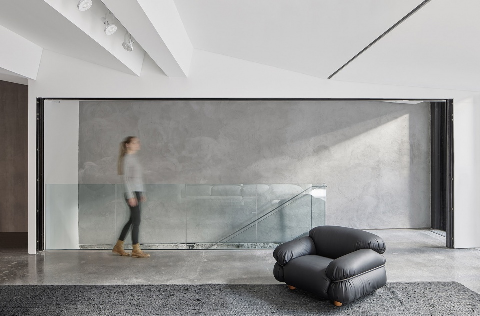 a tale of multiple cities cohlmeyer architectures enduring collaboration with montauk sofa