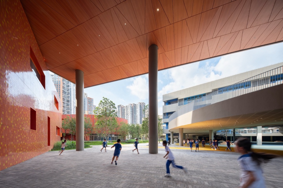 OFFICE FACT URBANUS Shenzhen Office Meng Yan