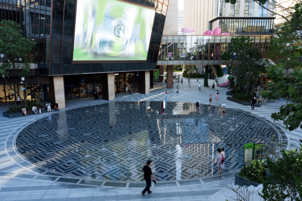Midtown Forest Shanghai Xuhui Vanke Plaza Landscape Practice by THLA