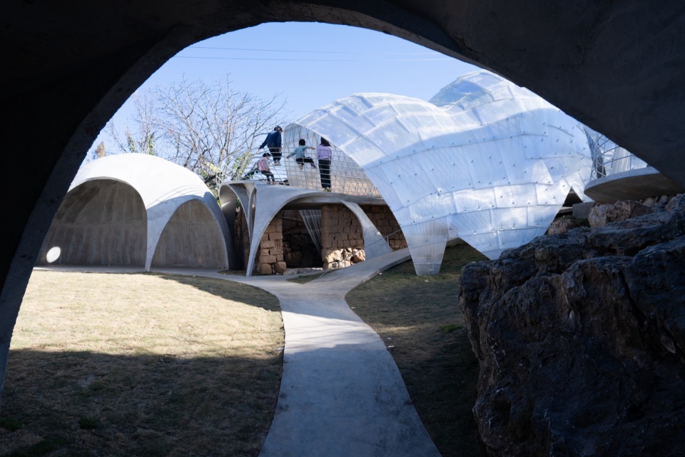 White Cloudy Village Cultural Center