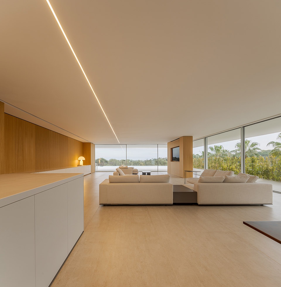 house in sotogrande by fran silvestre arquitectos
