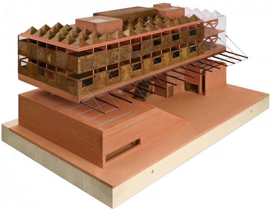 PHYSICAL MODEL 2 gampa and sfera with public spaces of automatic mills