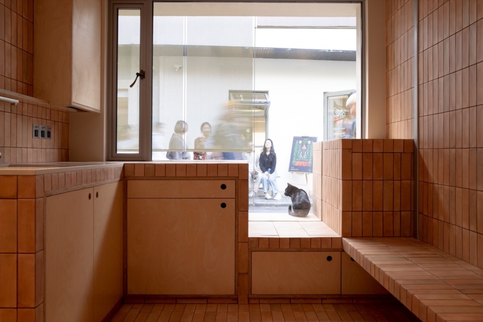Mini Sanbao Ceramic Art Studio
