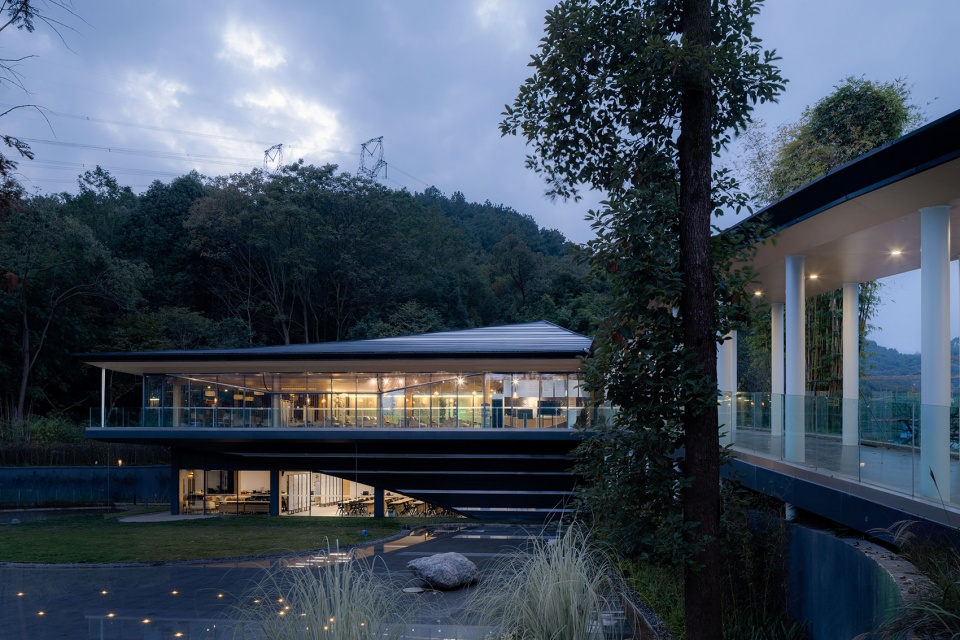 Chongzhou Bamboo Craft Village Visitor Center China by Archermit