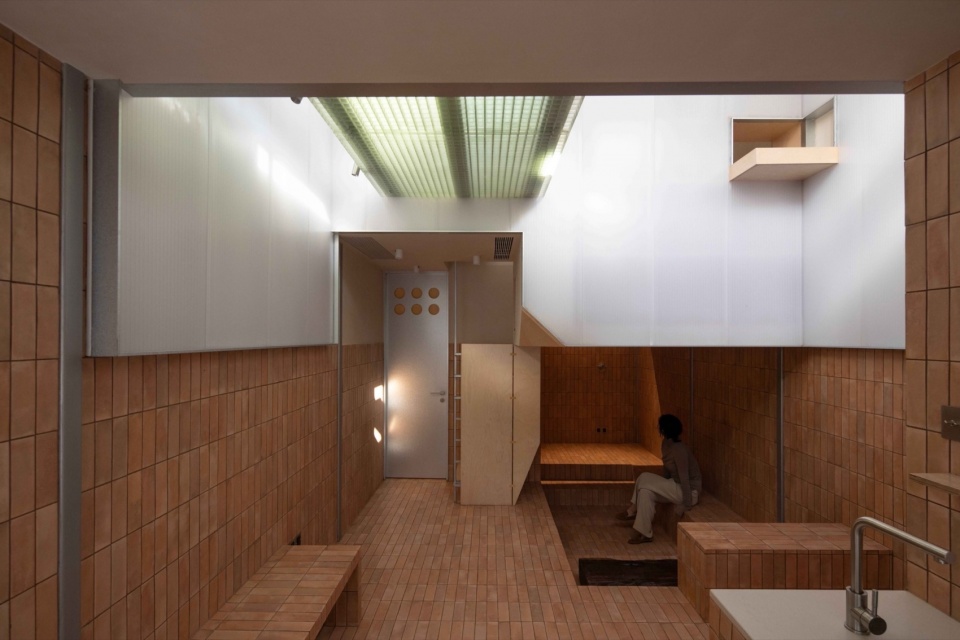 Mini Sanbao Ceramic Art Studio