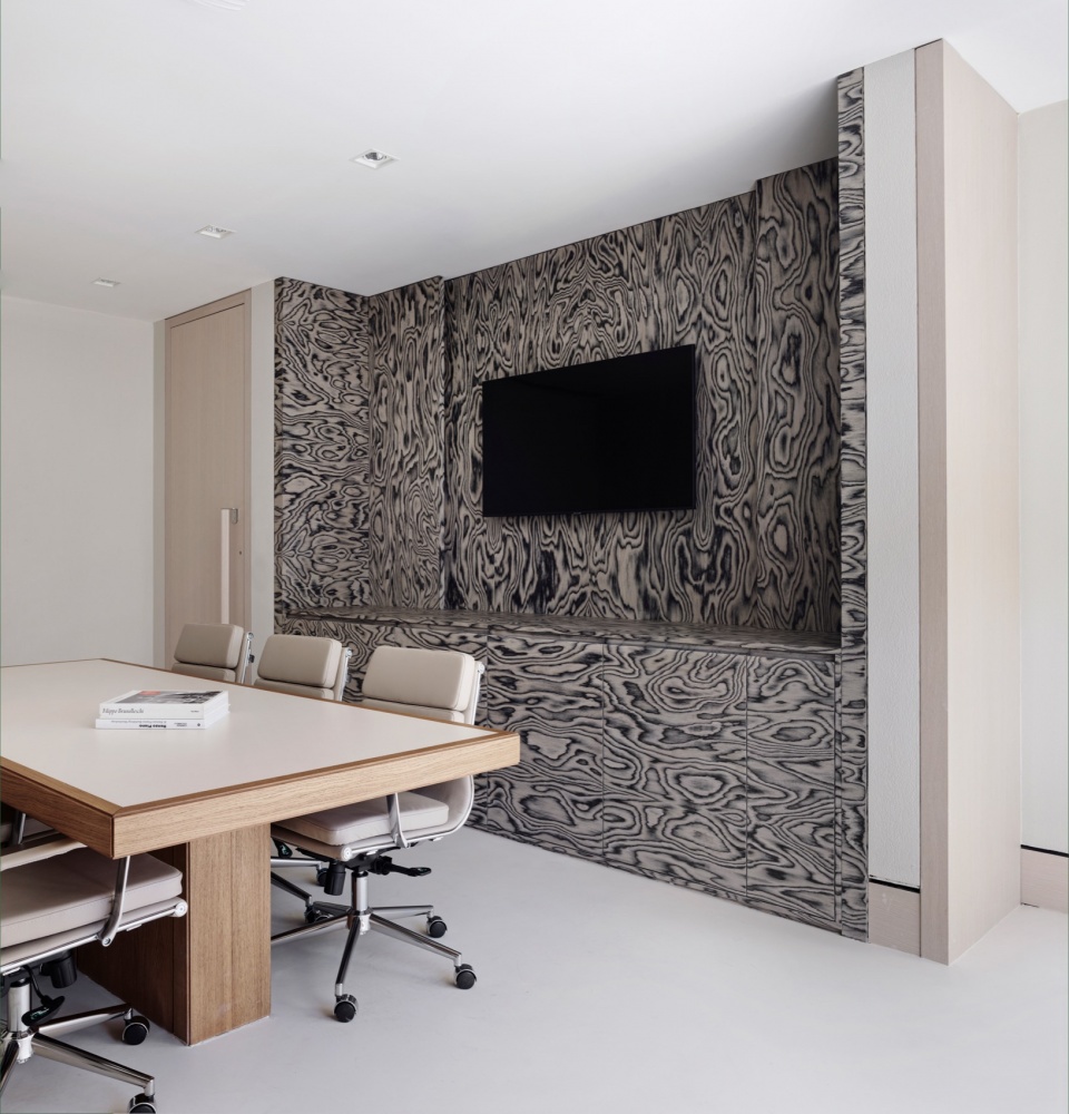 Ozlenir Headquarter URBANJOBS