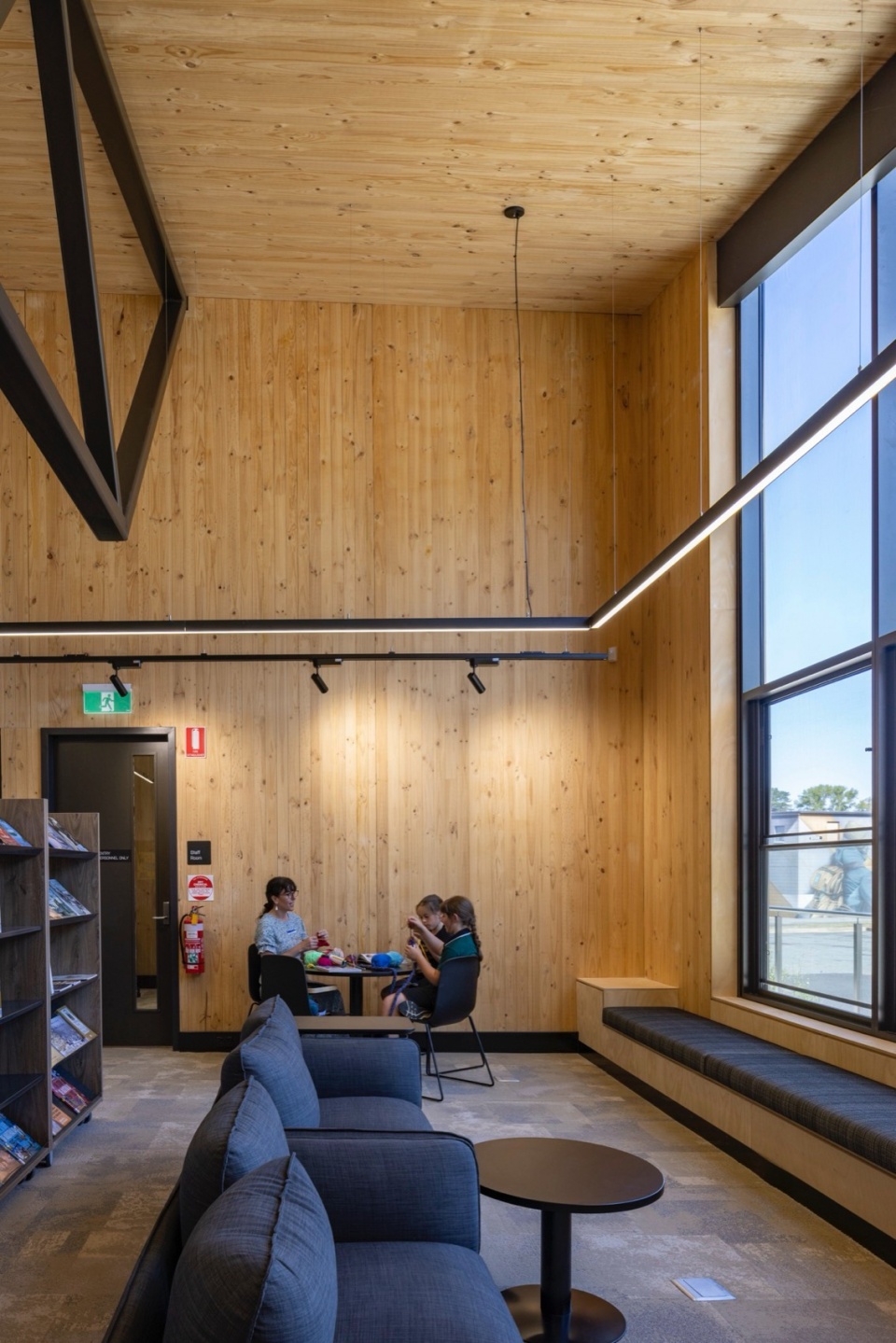 jindabyne library and community centre by fjcstudio