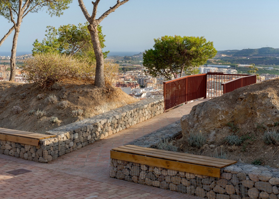 viewpoint garden in the surroundings of the alcazaba fortress of velez malaga by terral arquitectos