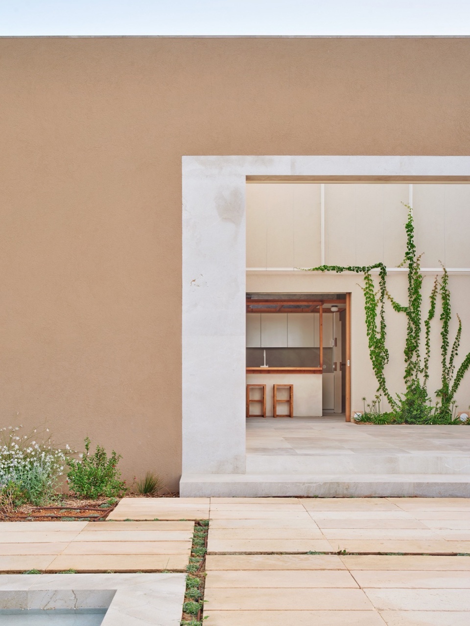 House In Puntiro by RIPOLLTIZON Estudio de arquitectura pza
