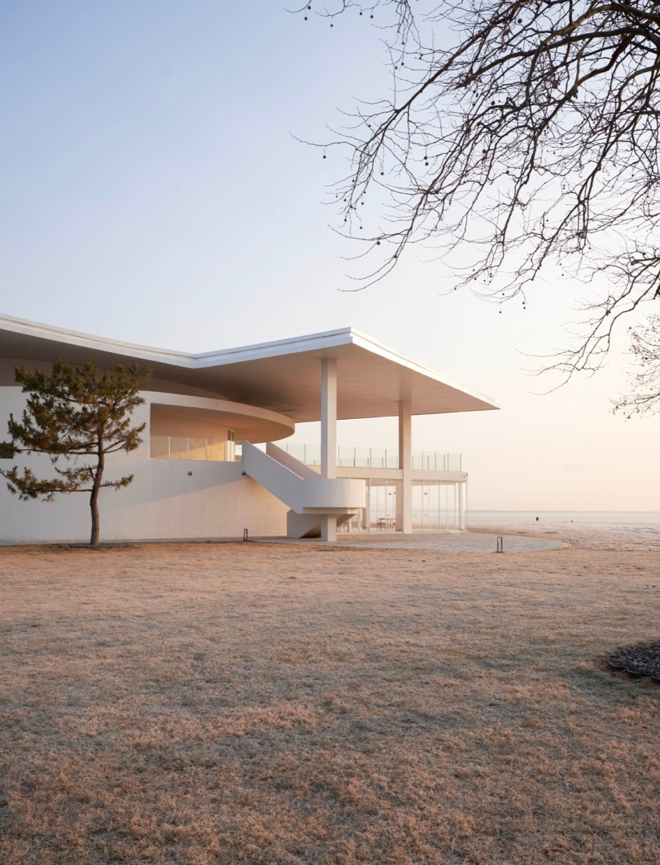 Tide s Echo Hall by Trace Architecture Office