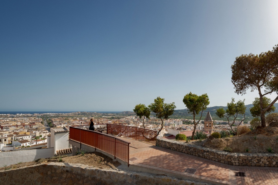 viewpoint garden in the surroundings of the alcazaba fortress of velez malaga by terral arquitectos