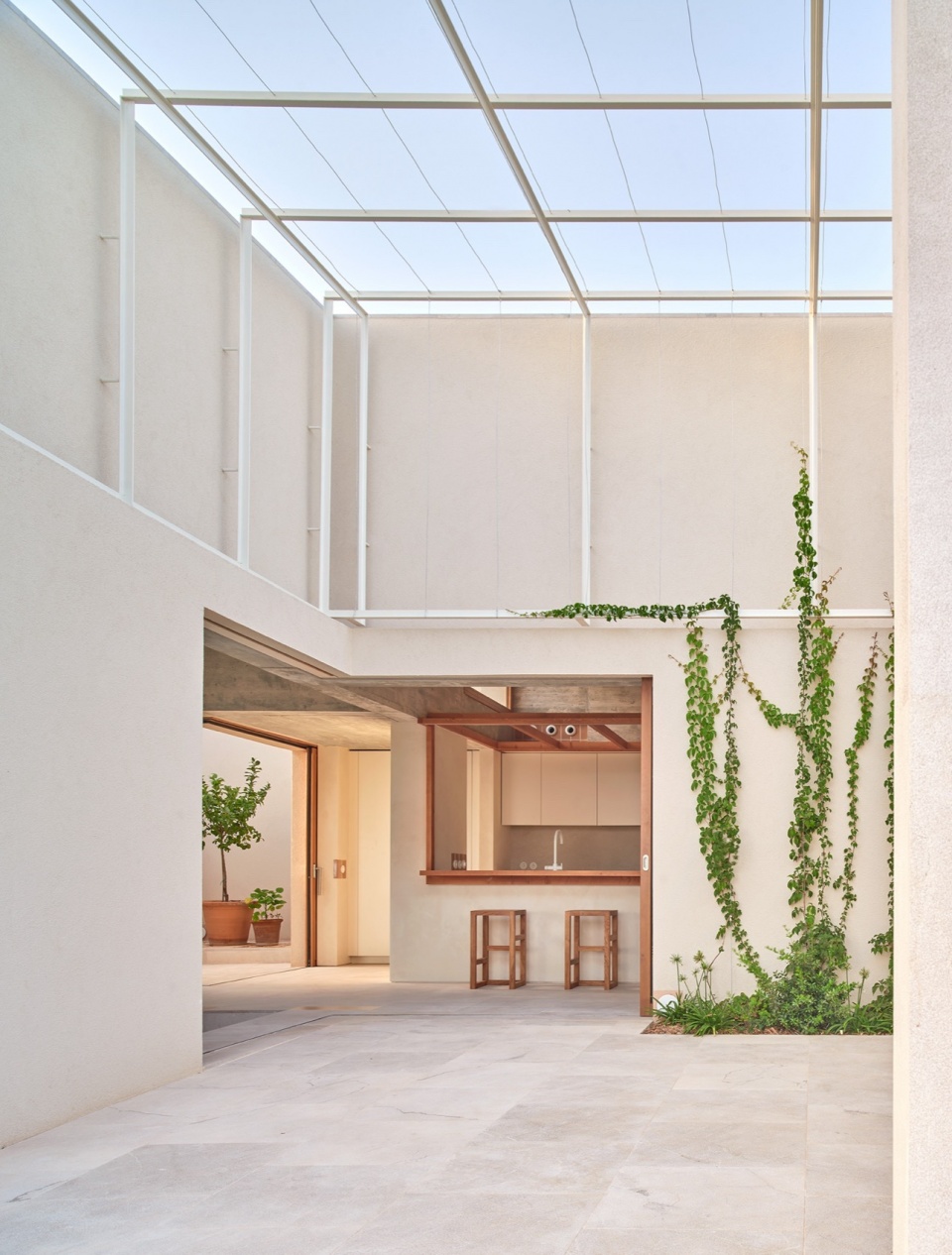 House In Puntiro by RIPOLLTIZON Estudio de arquitectura