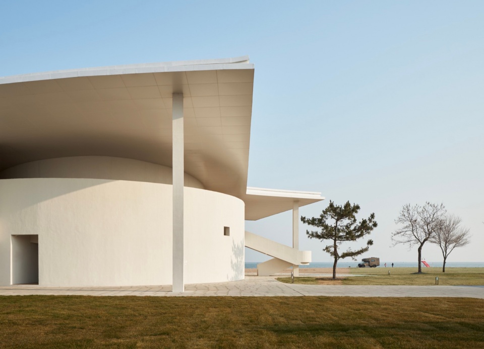 Tide s Echo Hall by Trace Architecture Office