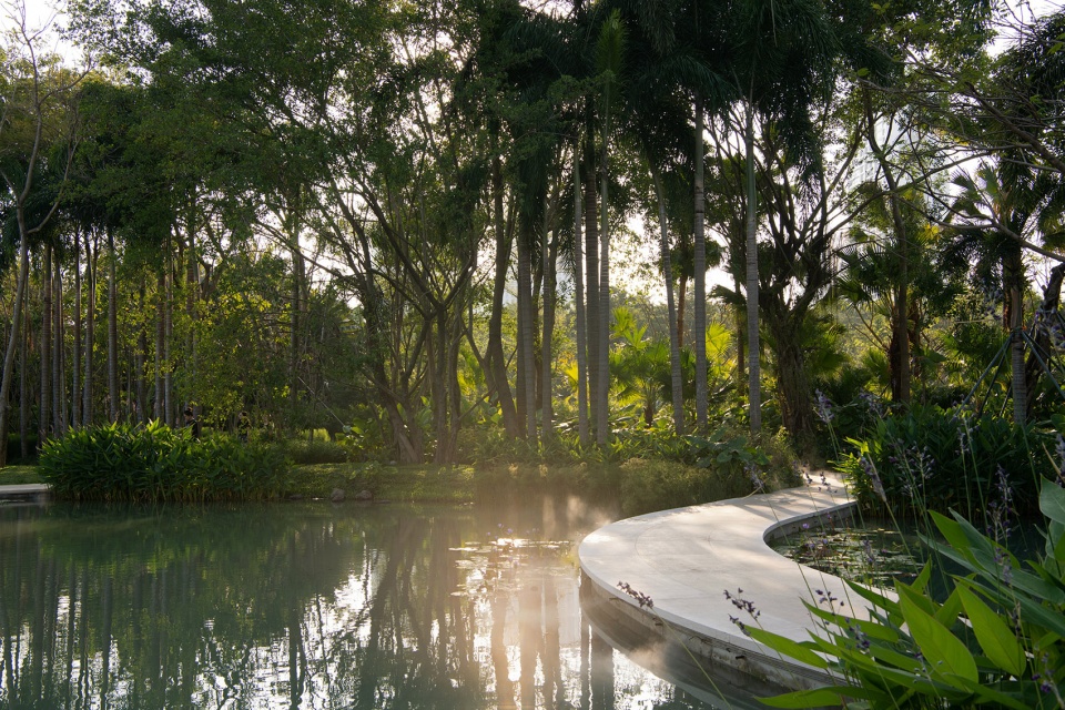 sanya guanlan garden by zscape