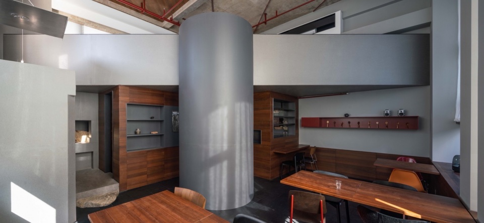对角的架空 chifan restaurant by boundary space design