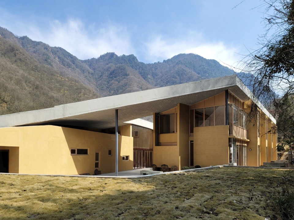 The Nature Education Center of Tangjiahe