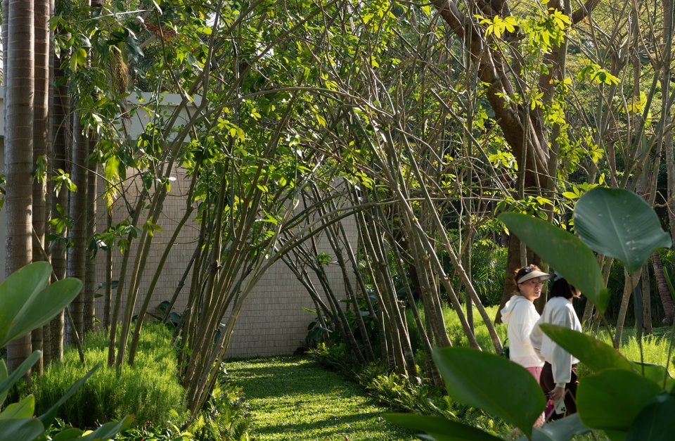 sanya guanlan garden by zscape