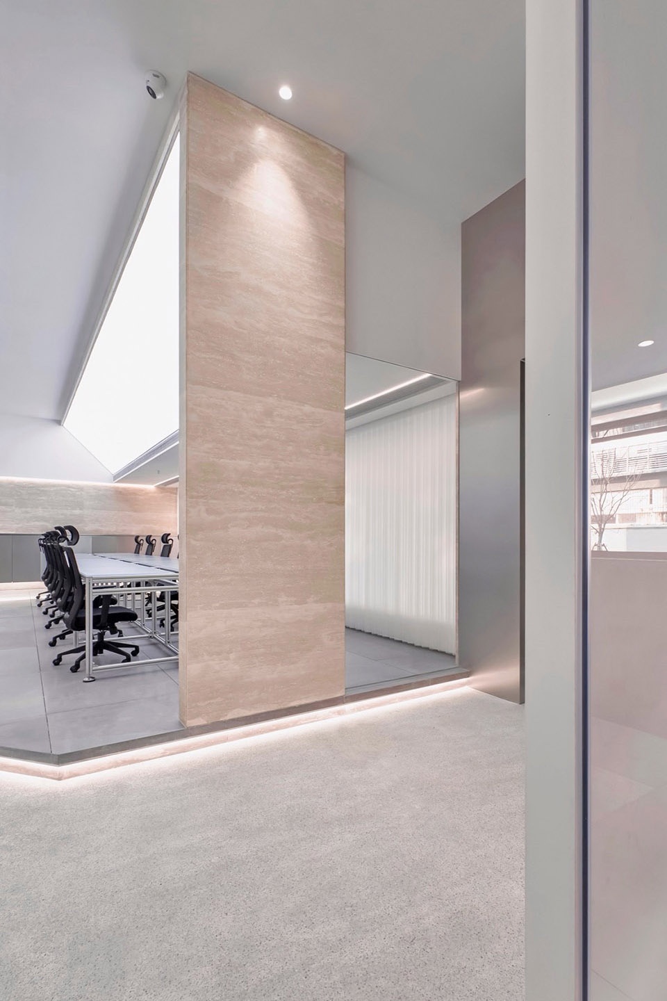 101FF Office Space by OneMoodDESIGN hw9