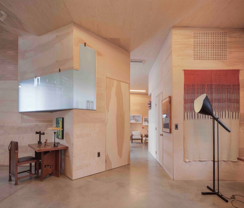 Hudson L House by Steven Holl Architects