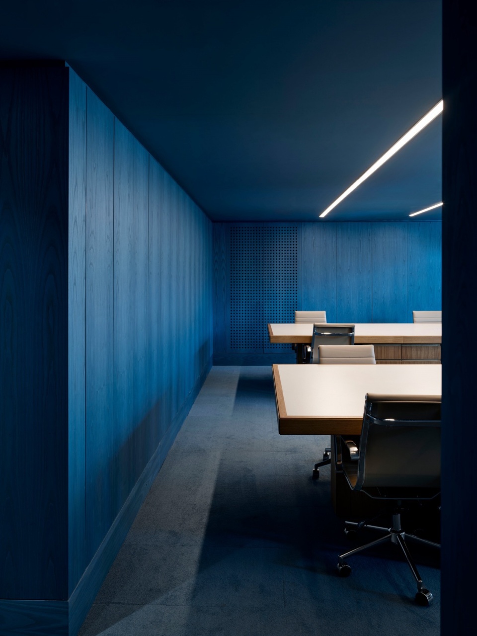 Ozlenir Headquarter URBANJOBS