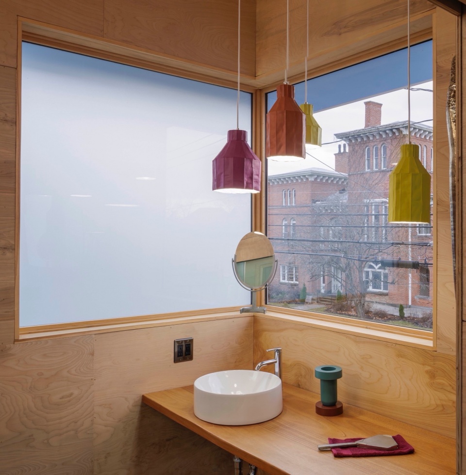 Hudson L House by Steven Holl Architects