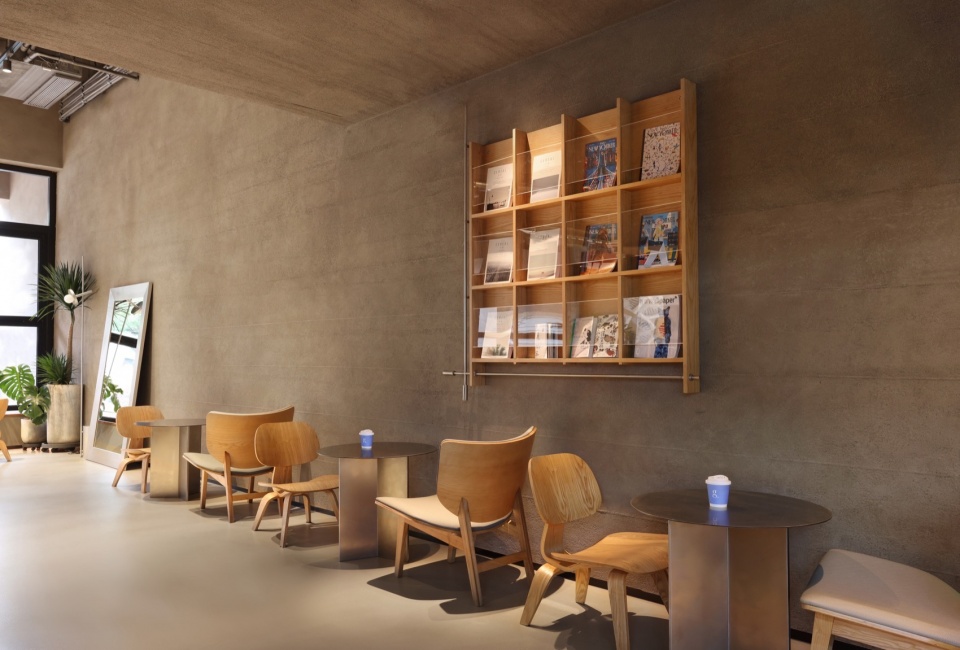gm Changsha Guanshali Bakery by UND Design Studio