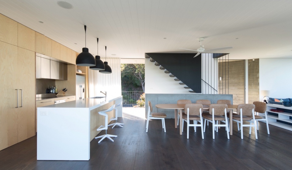house acute by mck architecture interiors