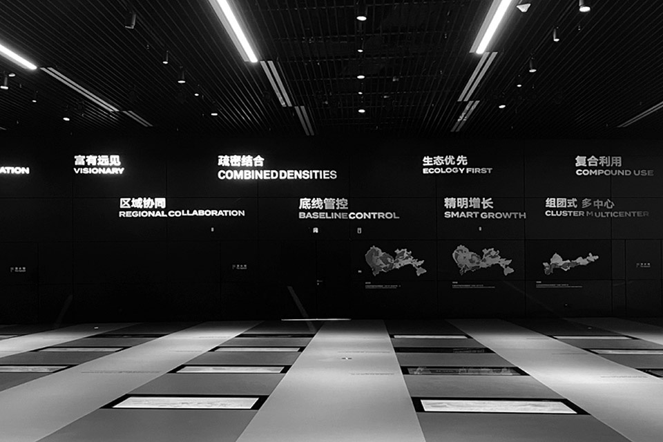 shenzhen museum of contemporary art and urban planning renovation by pills