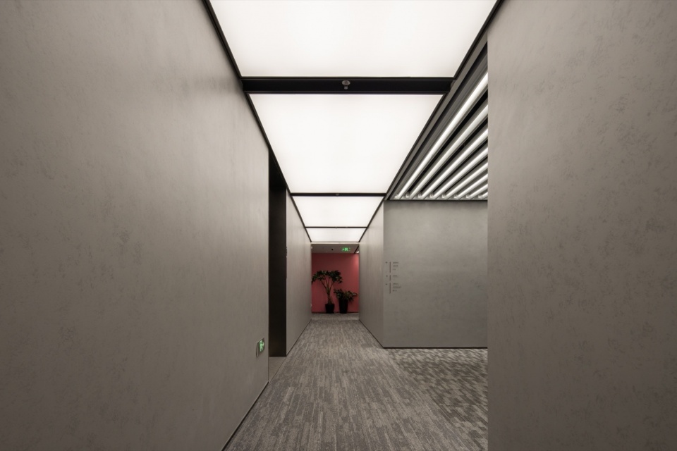 Longhua Design Industrial Park by Capol International Associates Group