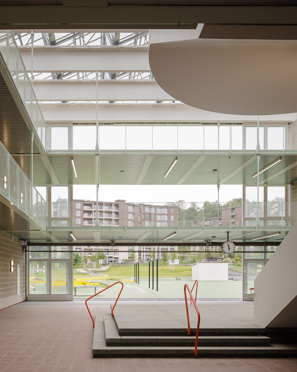 primary school guggach by weyell zipse architekten