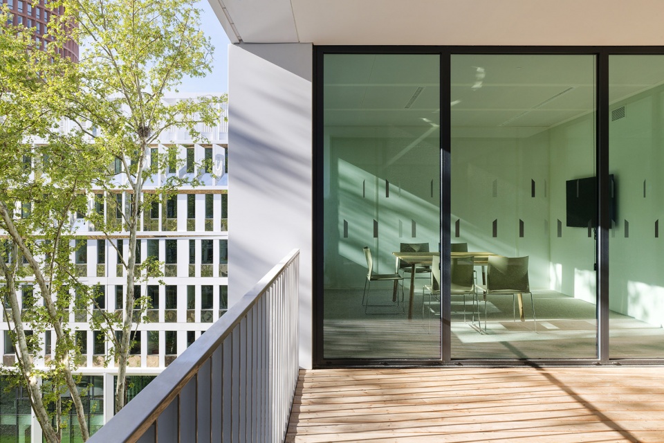 the new centre administratif detat in lyon by snohetta