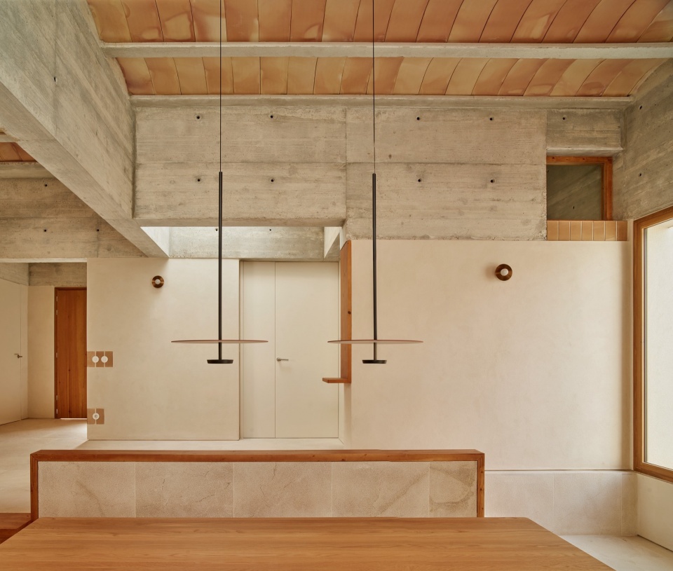 House In Puntiro by RIPOLLTIZON Estudio de arquitectura