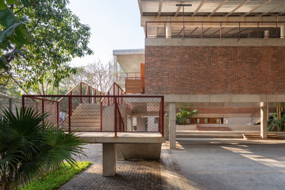 Wuyang Cultural Station by WAU Design