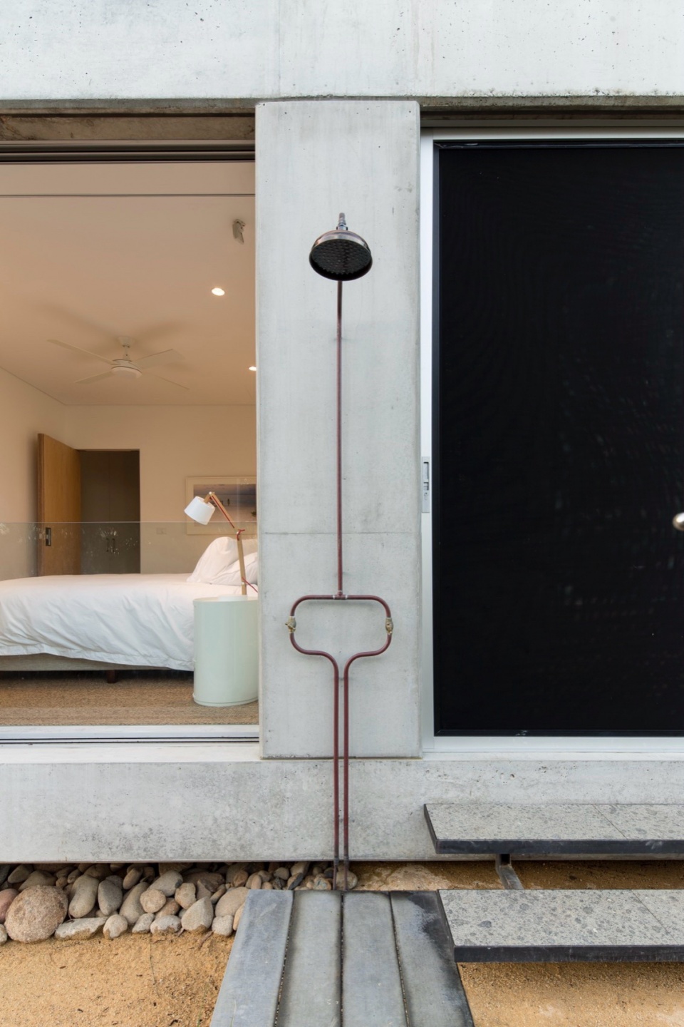 house acute by mck architecture interiors