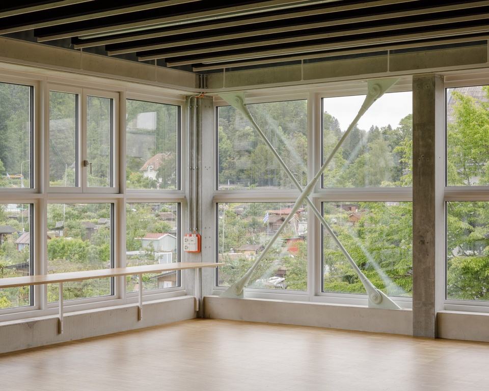 primary school guggach by weyell zipse architekten