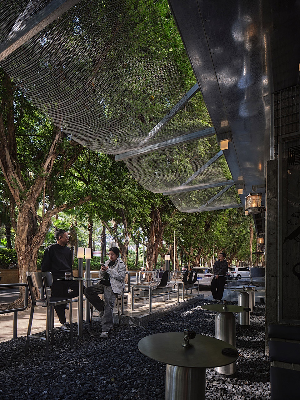 no limit cafe bar by balance space design