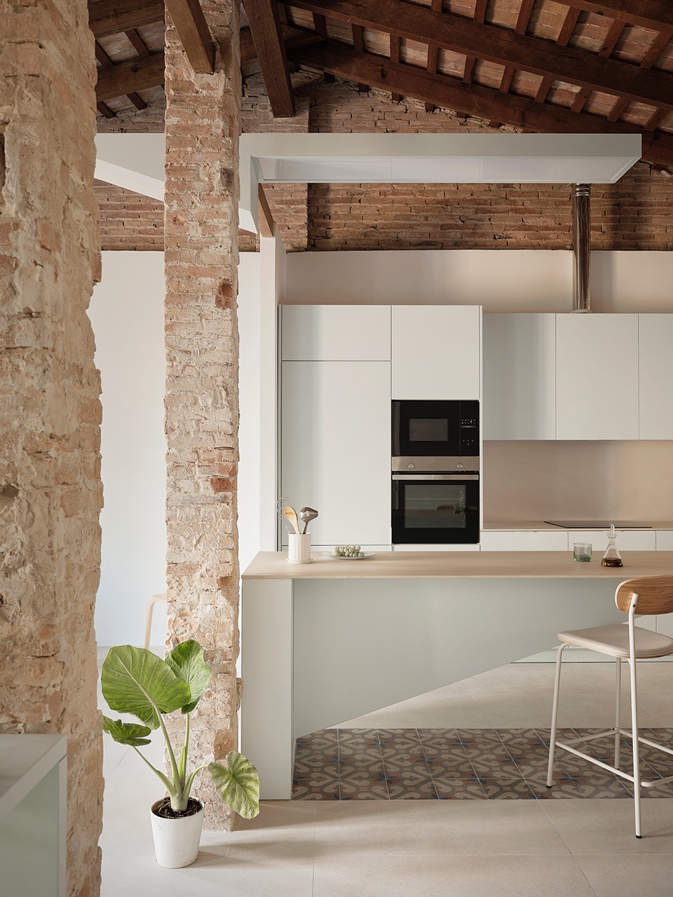 quina barra de casa by endalt arquitectes