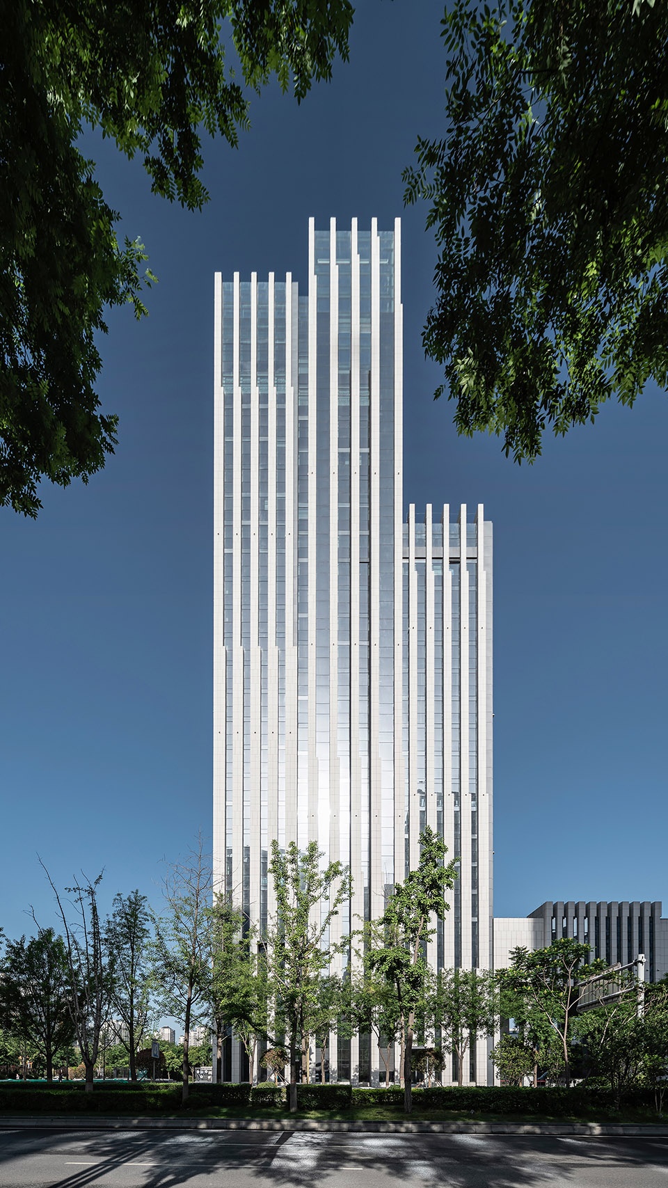 chinlink international centre reconstruction by shenzao design