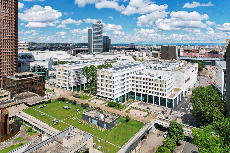 the new centre administratif detat in lyon by snohetta