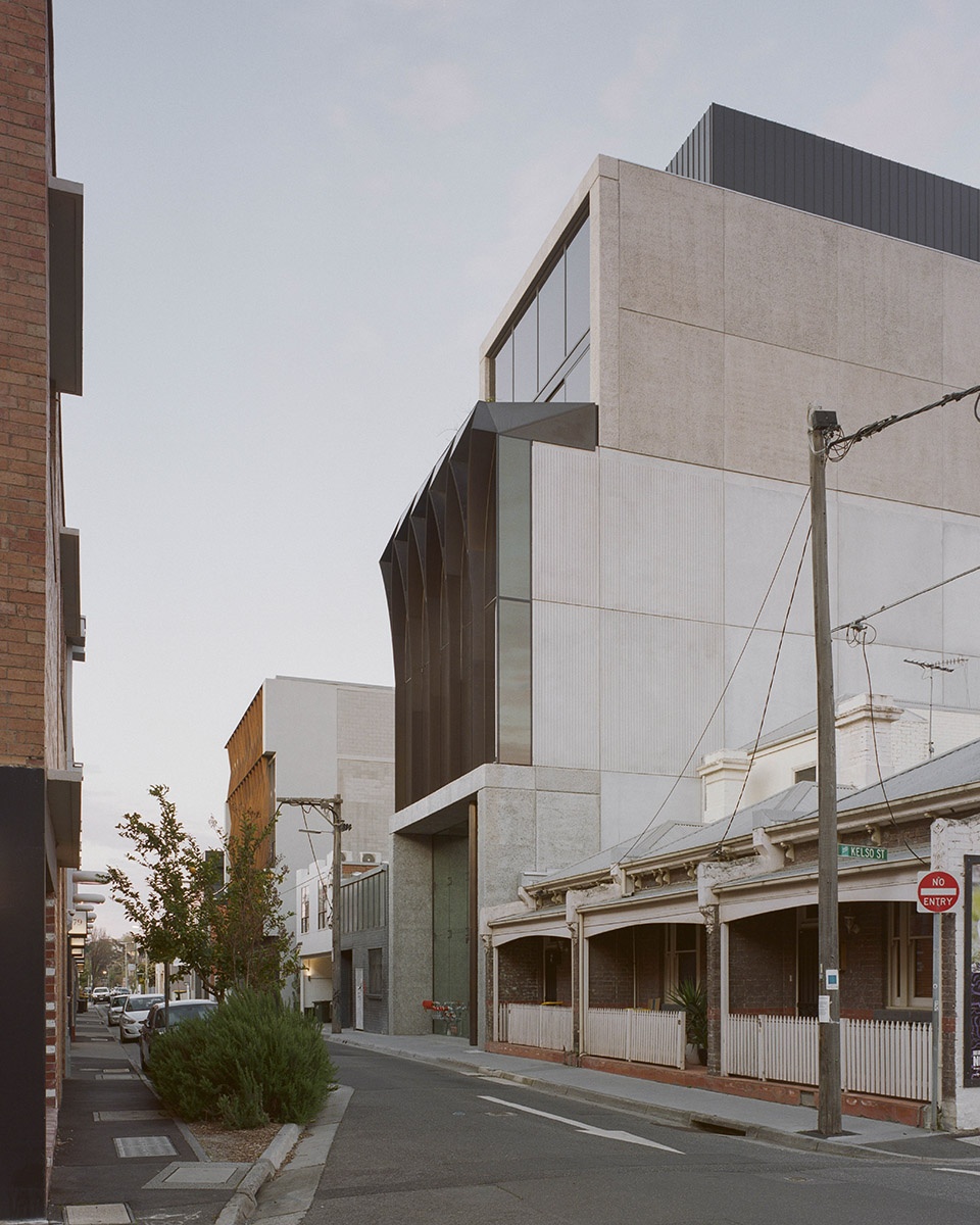 cubbit street tower by pandolfini architects