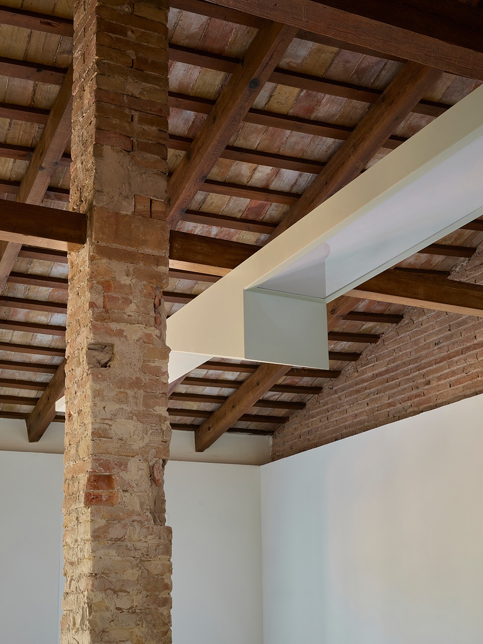 quina barra de casa by endalt arquitectes