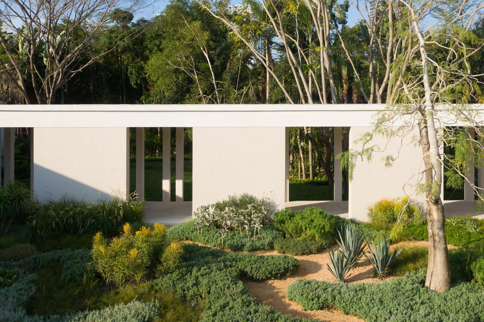 sanya guanlan garden by zscape